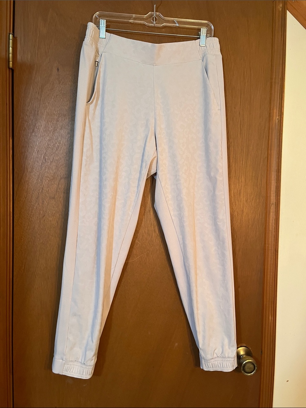 Athleta Textured ladies jogger
